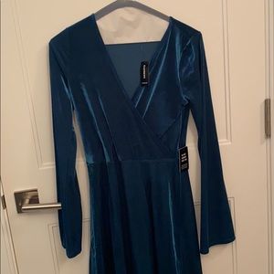 Express: velvet forest green dress